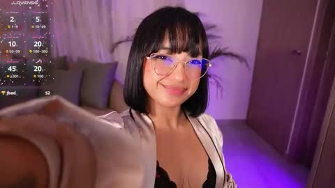 Snapshot of _victoria_florez chatting on February 20, 12:40 am VICTORIA online show from February 20, 12:40 am