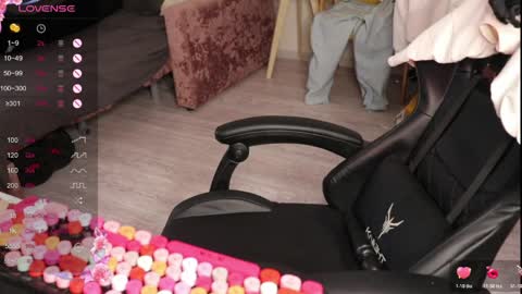 Alis online show from April 19, 4:34 am