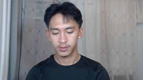 Snapshot of _xxhavefunwithme69_ chatting on February 1, 2:37 pm Andrei online show from February 1, 2:37 pm