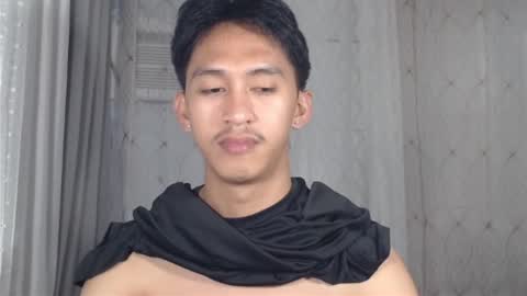 Snapshot of _xxhavefunwithme69_ chatting on February 3, 11:37 am Andrei online show from February 3, 11:37 am