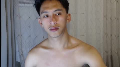 Snapshot of _xxhavefunwithme69_ chatting on February 19, 8:54 am Andrei online show from February 19, 8:54 am