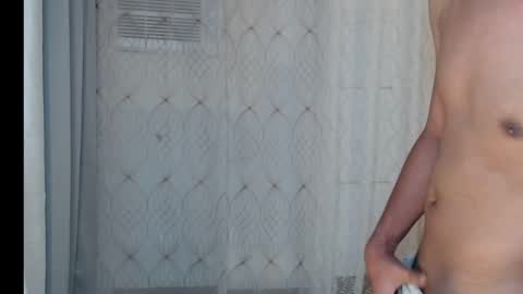 Snapshot of _xxhavefunwithme69_ chatting on February 20, 6:26 am Andrei online show from February 20, 6:26 am