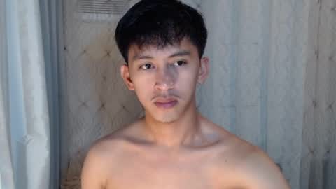 Snapshot of _xxhavefunwithme69_ chatting on February 24, 11:52 am Andrei online show from February 24, 11:52 am