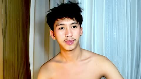 Snapshot of _xxhavefunwithme69_ chatting on April 3, 8:45 am Andrei online show from April 3, 8:45 am