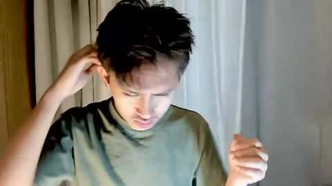 Snapshot of _xxhavefunwithme69_ chatting on June 13, 11:30 am Andrei online show from June 13, 11:30 am