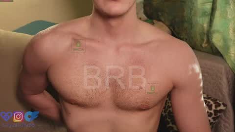 G Bi  192cm  85kg online show from July 17, 6:46 pm