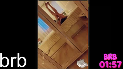 Selena online show from December 29, 9:17 am