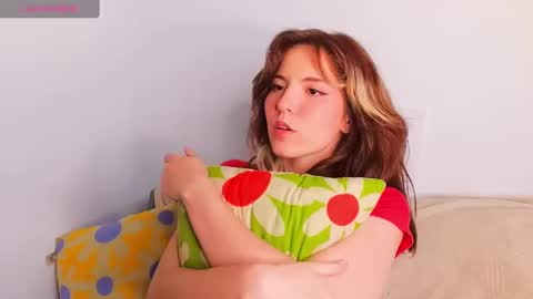 _yourcherrybomb online show from January 12, 3:49 am