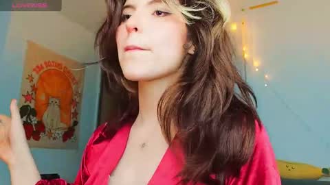 _yourcherrybomb online show from February 18, 4:04 am