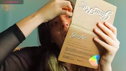 _yourcherrybomb online show from February 28, 3:37 am