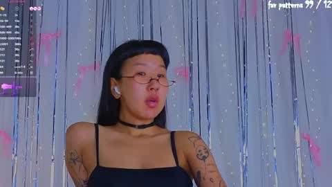 Ally online show from April 8, 3:12 pm