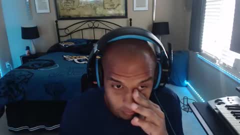 a4orce online show from April 12, 10:37 pm