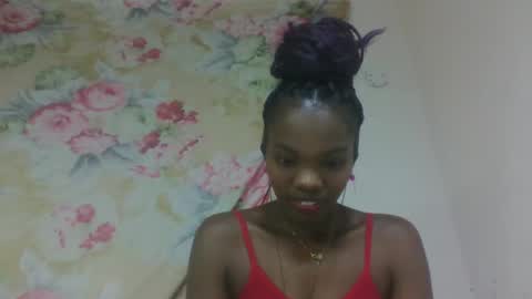 aadienne online show from April 2, 7:06 am