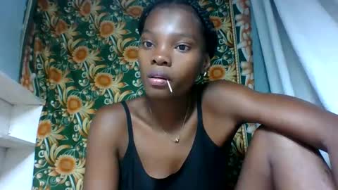Snapshot of aadienne chatting on June 8, 8:04 am aadienne online show from June 8, 8:04 am