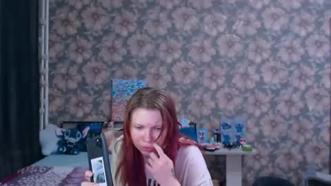 Alice online show from June 14, 7:38 pm