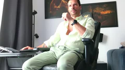 Aaron online show from June 30, 6:47 am