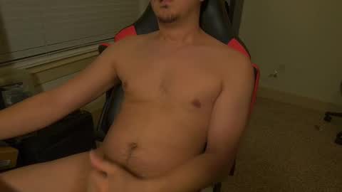 ShyGaymerGuy online show from March 12, 1:56 am