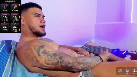 ig aaron hunter123 online show from October 29, 6:59 am