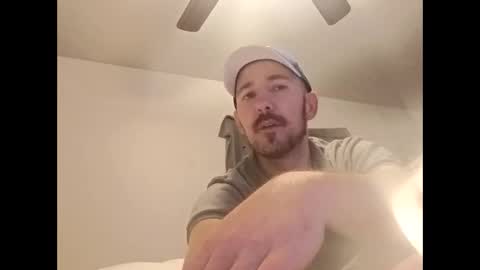 aaronshere888888 online show from May 7, 4:51 am