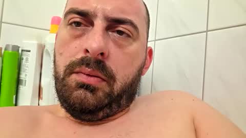 abas1986 online show from February 5, 9:03 am