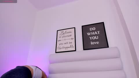 abbey_walker online show from February 22, 11:20 am