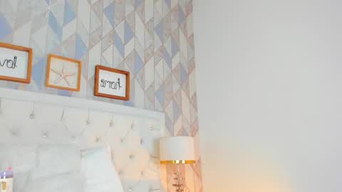 Abbie online show from March 2, 3:45 am