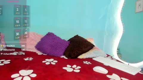 Snapshot of abbiee_ chatting on March 9, 7:15 pm Abbie online show from March 9, 7:15 pm