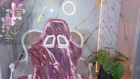 Snapshot of abby1_b_ chatting on February 27, 8:20 pm Abby online show from February 27, 8:20 pm