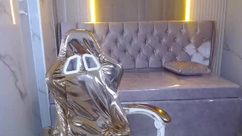 Snapshot of abby1_b_ chatting on March 3, 1:17 pm Abby online show from March 3, 1:17 pm