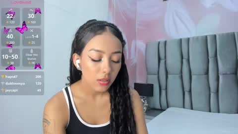 Snapshot of abby_adams20 chatting on March 5, 12:49 am abby online show from March 5, 12:49 am