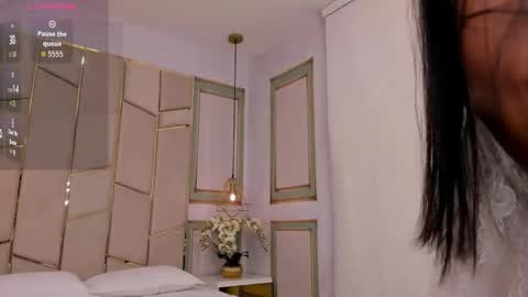 Snapshot of abby_adams20 chatting on October 26, 2:06 am abby online show from October 26, 2:06 am