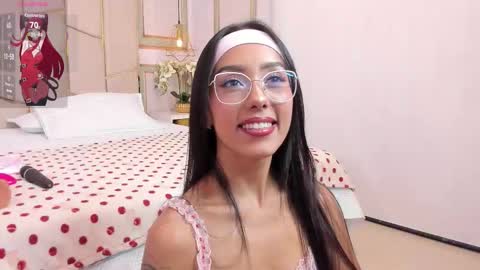 Snapshot of abby_adams20 chatting on November 13, 2:21 am abby online show from November 13, 2:21 am