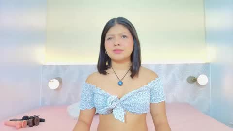 abby_coper1 online show from May 26, 12:23 pm