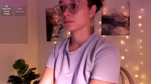 I want to make you addicted to me online show from December 2, 7:05 pm