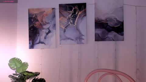 I want to make you addicted to me online show from January 7, 5:31 pm