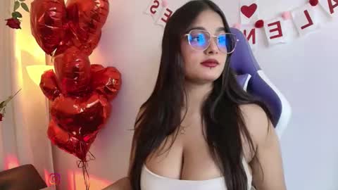 abby_raschell online show from February 15, 5:26 am