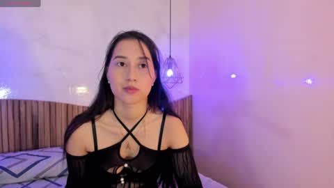 Snapshot of abbysweet1_ chatting on June 14, 3:19 am Abigail online show from June 14, 3:19 am
