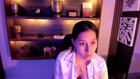 Snapshot of abbysweet1_ chatting on June 15, 12:07 pm Abigail online show from June 15, 12:07 pm