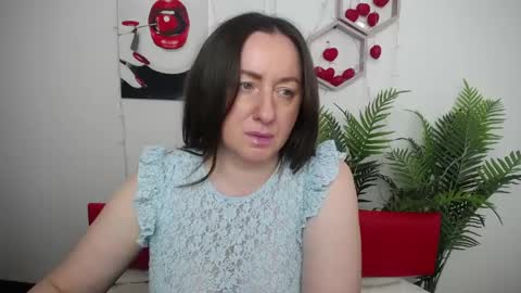 abbytaylorr online show from April 17, 7:55 am