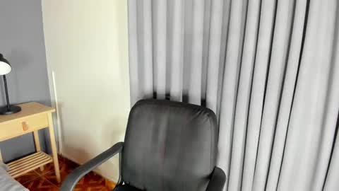 Snapshot of abbywathson chatting on December 16, 11:48 am A B B Y online show from December 16, 11:48 am