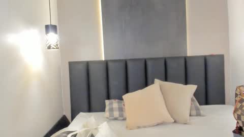 Snapshot of abbywathson chatting on February 20, 11:43 am A B B Y online show from February 20, 11:43 am