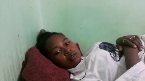 abella677022 online show from February 15, 8:05 pm