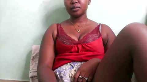 abella677022 online show from March 1, 2:52 pm