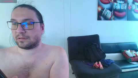 Abigail online show from January 17, 3:39 pm