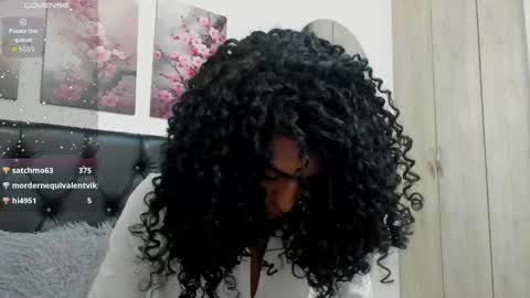 Abigail online show from June 3, 2:33 pm