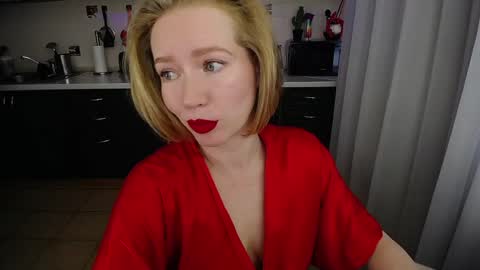 Abigail Mcgee online show from April 19, 4:01 am