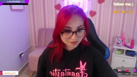 abril_ch_ online show from March 7, 10:56 am