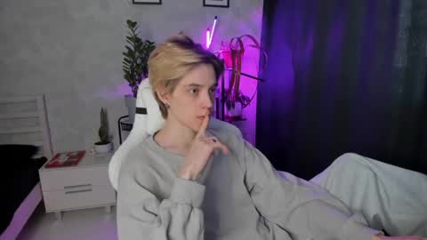 Nick online show from April 22, 6:27 am