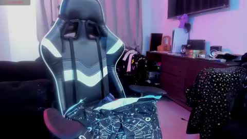 Alice online show from February 14, 3:03 am