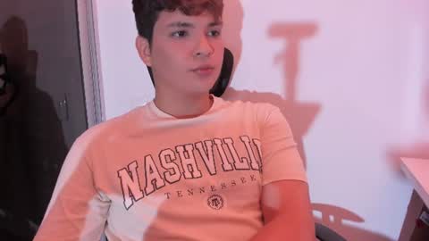 Snapshot of adam_angelsss chatting on June 16, 3:20 am ADAM ANGELS independent model online show from June 16, 3:20 am